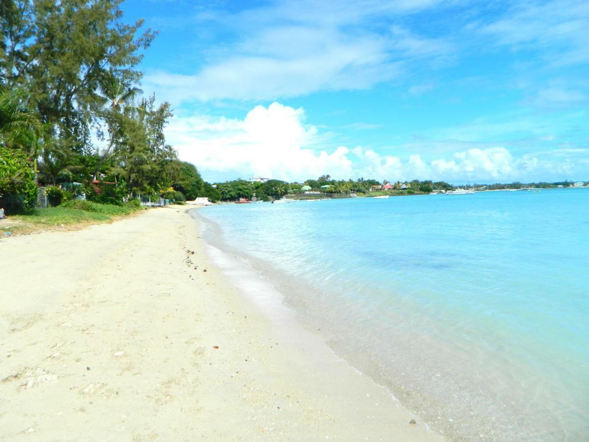 Ariel Villa* * Grand Baie