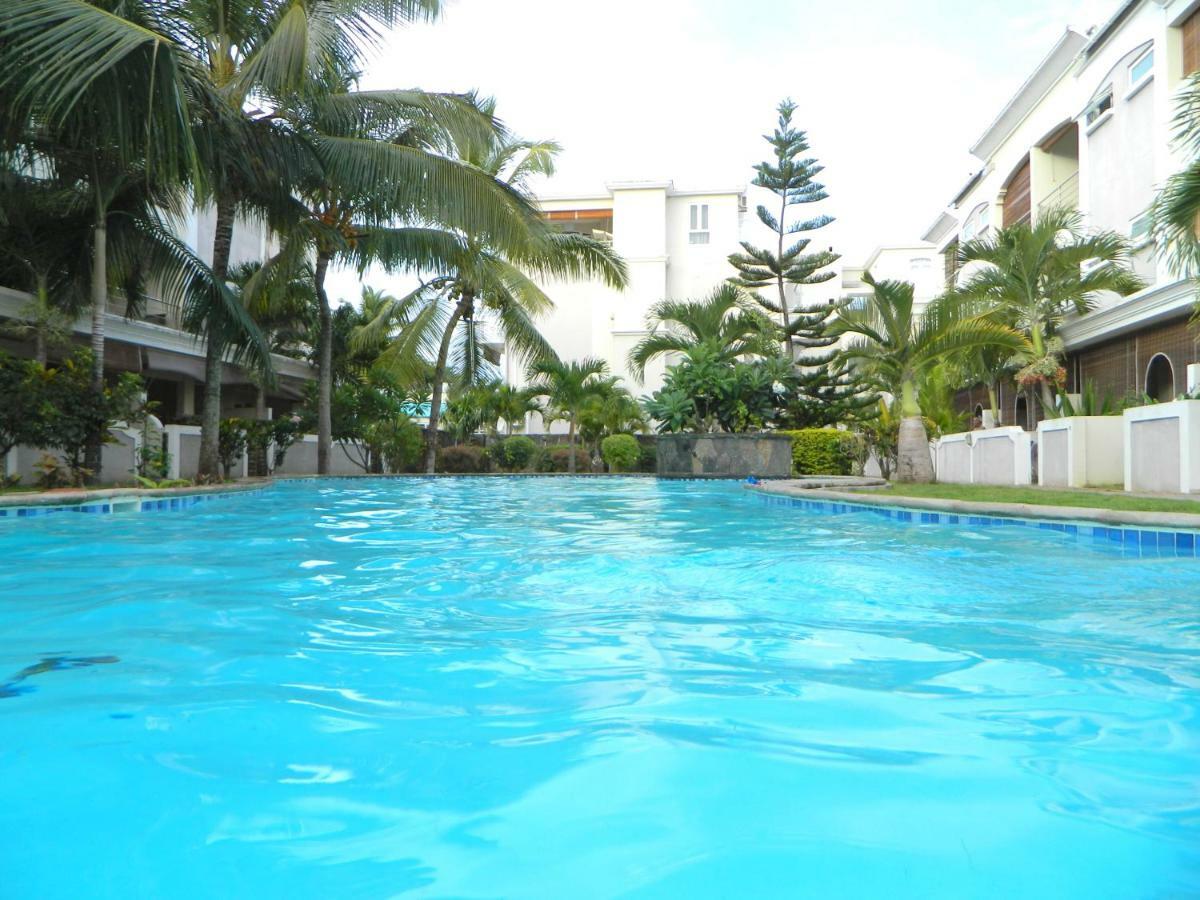Ariel Villa*